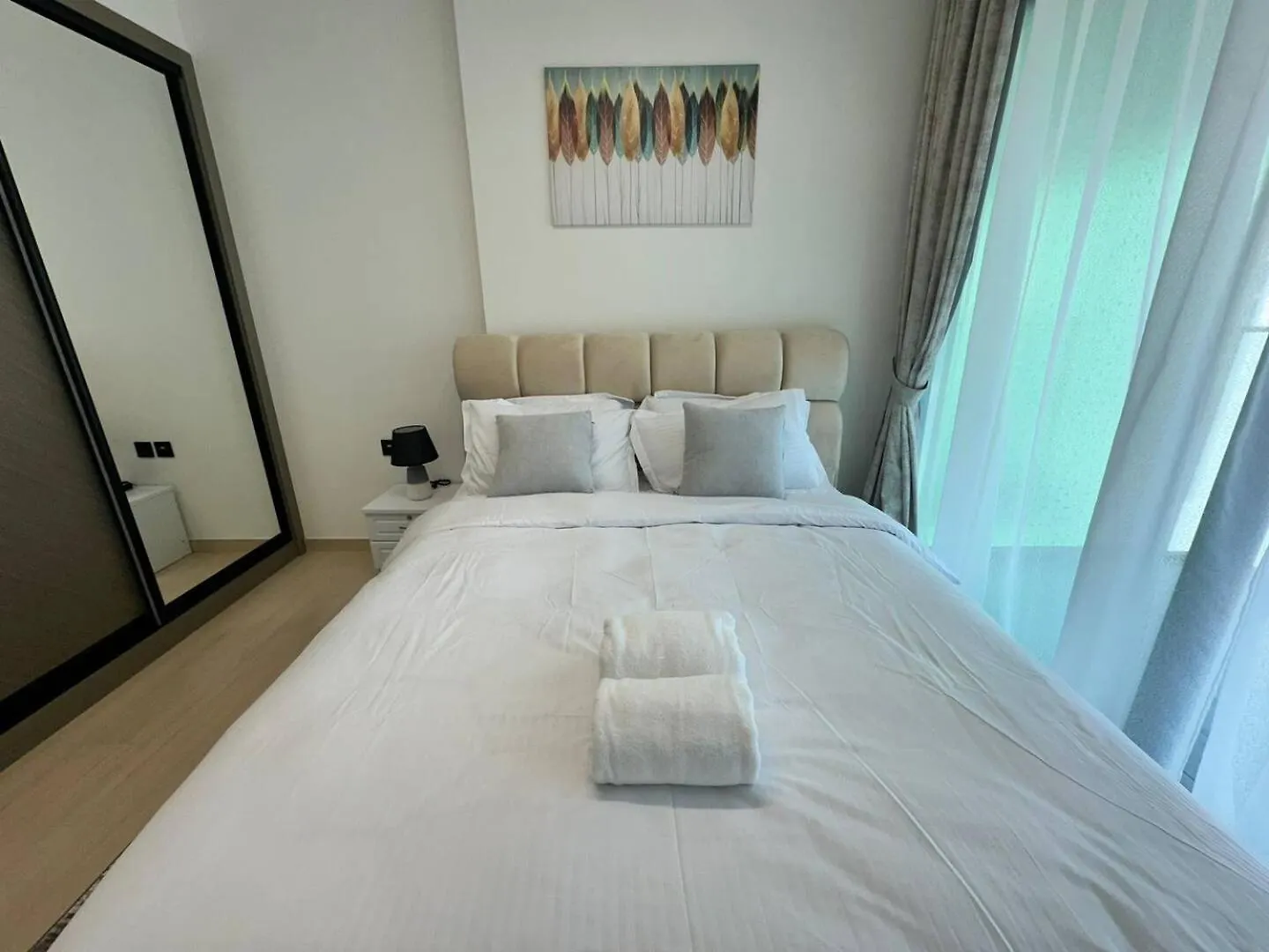 Stunning Brand New 1-Bedroom Apartment In Jvc Dubai 0*,